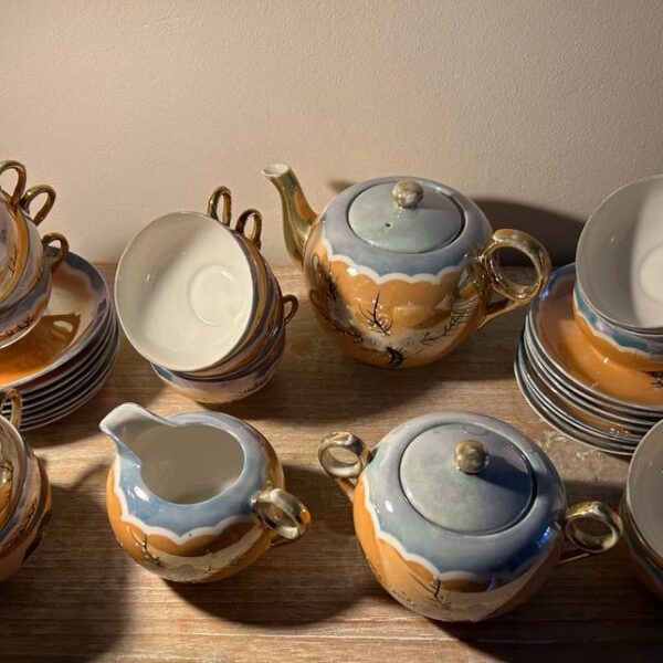 Vintage Japans Lusterware Theeservies